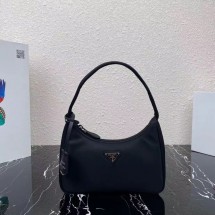 프라다 리에디션 나일론 호보백 블랙 1NE515_2DH0_F0002