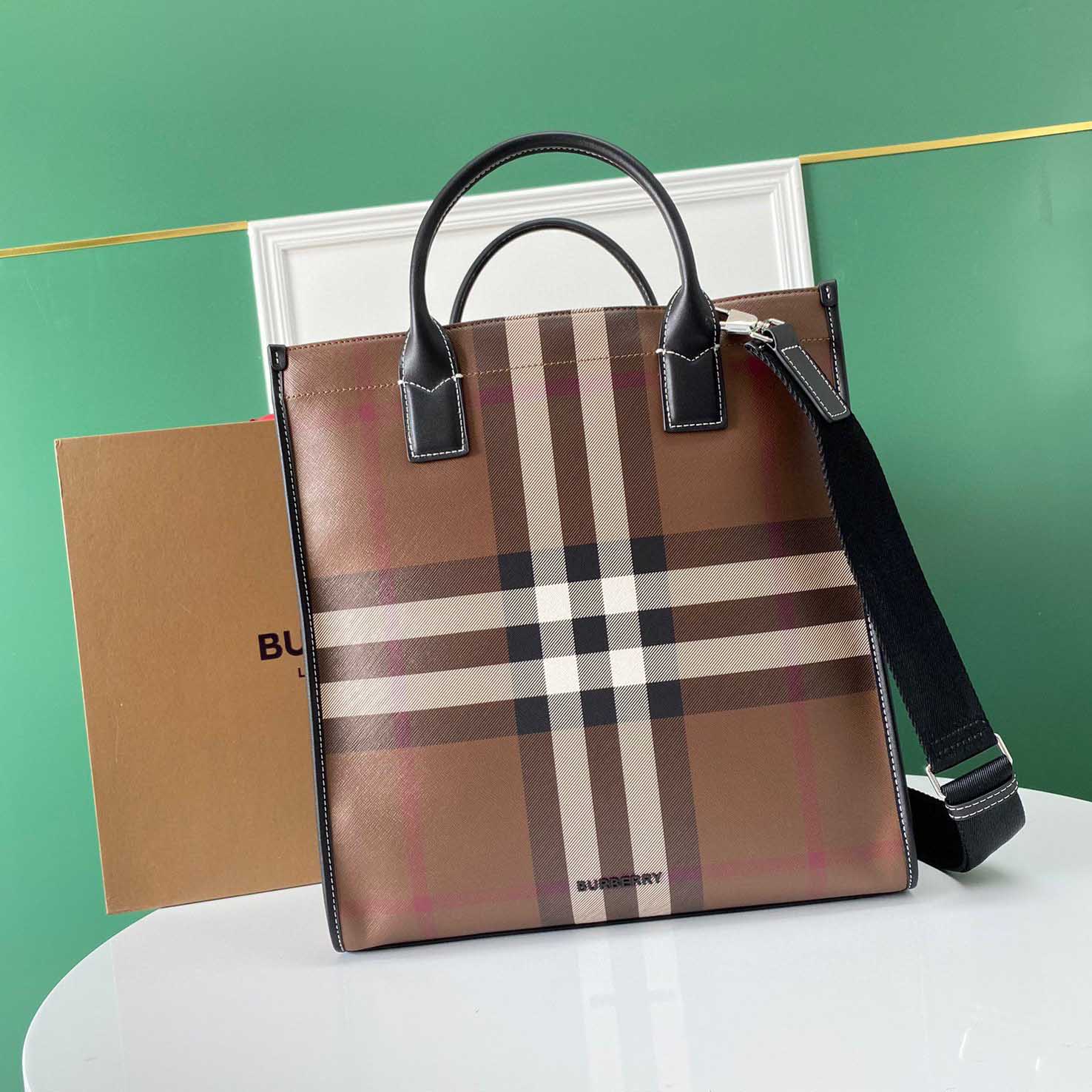 버버리 토트 탑핸들백 DENNY TOTE 80491171