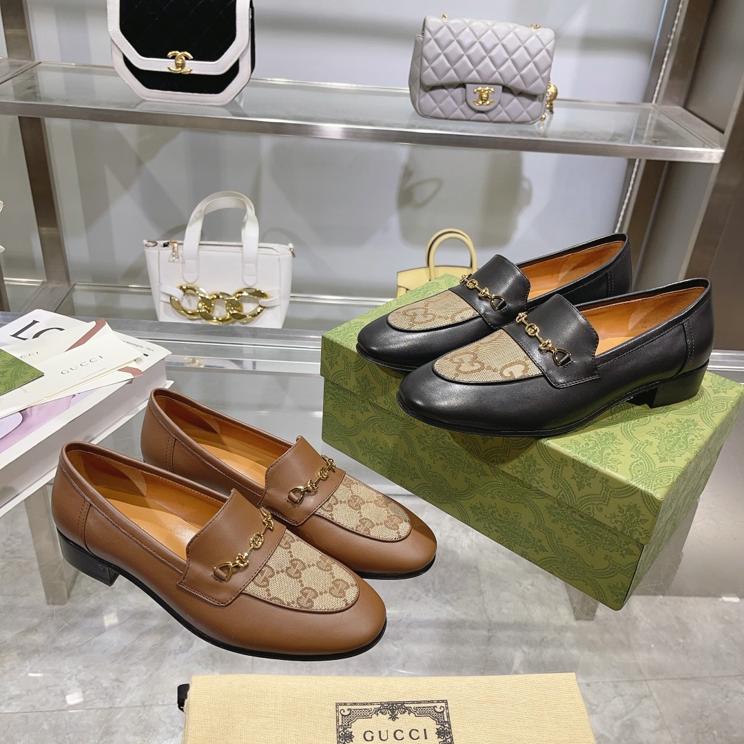 GUCCI 구찌 헤리티지 100 로퍼 여성 구두 2칼라 678185