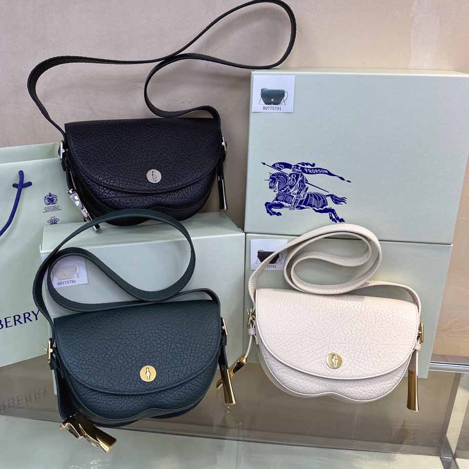 23FW 버버리 체스 사첼 백 3칼라 80755111