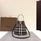 버버리 Small Drawstring Bucket Bag 스몰 드로스트링 버킷백 8069655