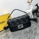 펜디 페드로 체인 백 2칼라 8M0365 AAJD F0KUR