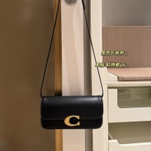 코치 Coach 태비 로고 플라크 숄더백 3컬러 CP120B4BK