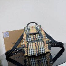 버버리 빈티지 체크 포켓 스몰 럭색 백팩 40784711