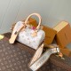 루이비통 LV&I MONOGRAM DUNE 코팅 캔버스 클러치 M24606