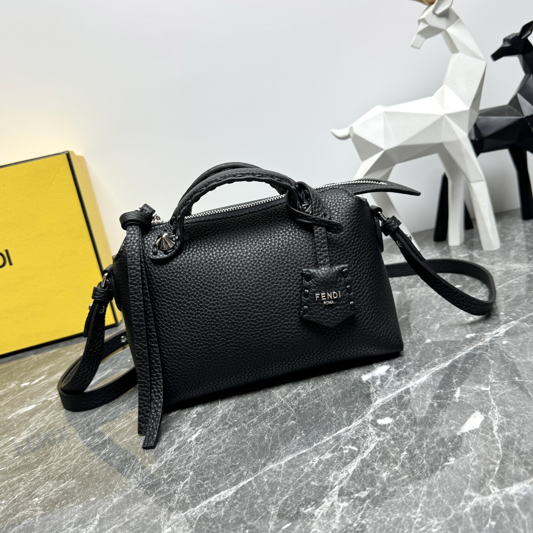 펜디 SELLERIA 미니 토트백 2컬러 8BS098