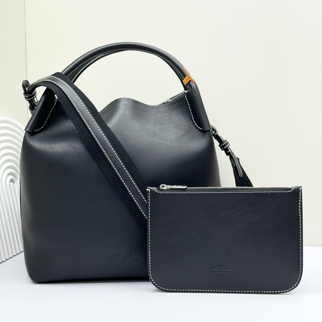 로로피아나 LORO PIANA 베일 라지 백 카프스킨 민무늬 3컬러 FAM9875