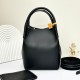 24 F/W 로로피아나 여성 베일 스몰 숄더 토트백 3컬러 민무늬 FAN8964