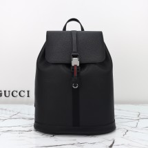 구찌 웹 Web 디테일의 라지 백팩 블랙 레더 816750AAEF71042