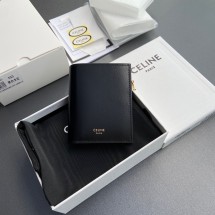 셀린느 트리옹프 컴팩트 지갑 10M103FRJ 38NO