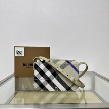 25SS 버버리 스닙 크로스바디백 2컬러 81033781