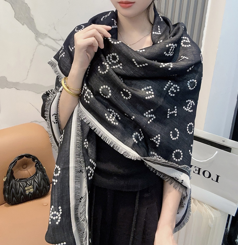 샤넬 고품질 스카프 머플러 68