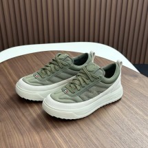 몽클레어 로우탑 스니커즈 카키 K209A4M00200M709121I