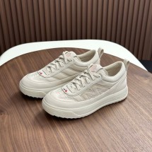 몽클레어 로우탑 스니커즈 아이보리 K209A4M00200M709121I