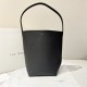 더로우 여성 스몰 미디움 NS파크 토트백 블랙  W1313L129BULD