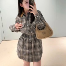 미우미우 버튼 체크 패턴 미니 드레스 MF6159   Y