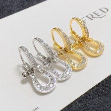 FRED 이어링